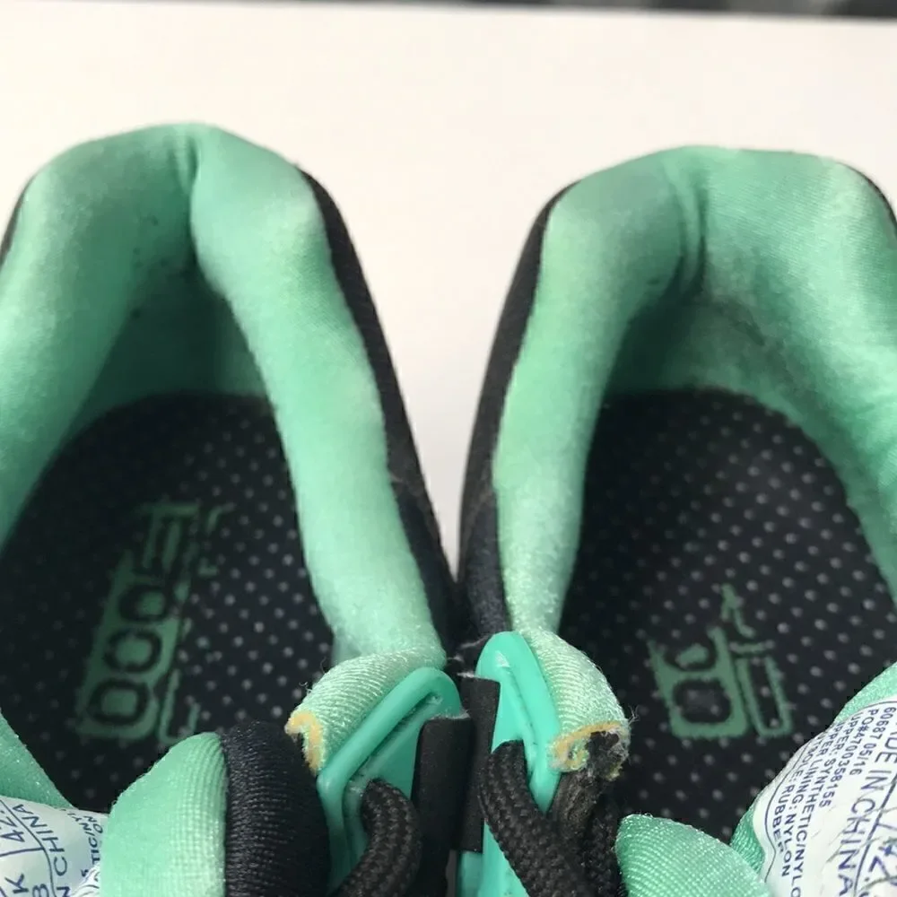 Saucony rare pre